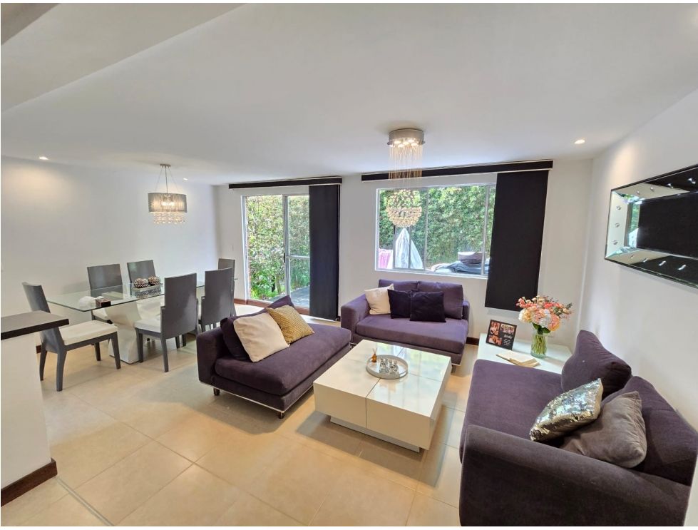 Venta Espectacular Casa en Unidad Cerrada