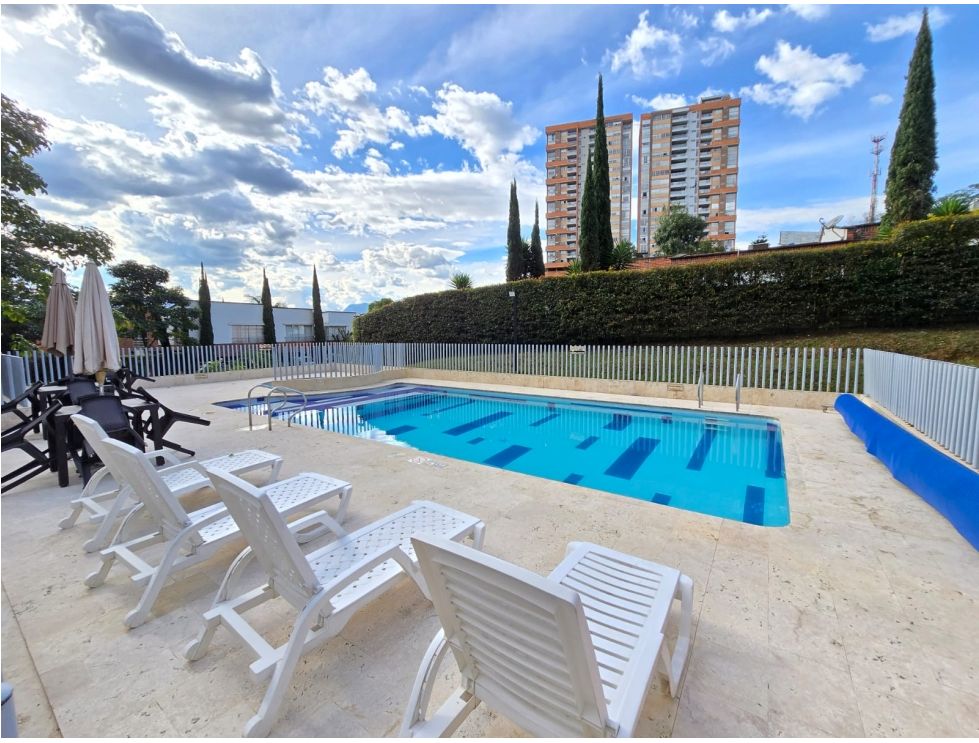 Venta Espectacular Casa en Unidad Cerrada