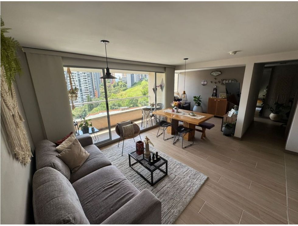 Venta Apartamento Loma de las Brujas